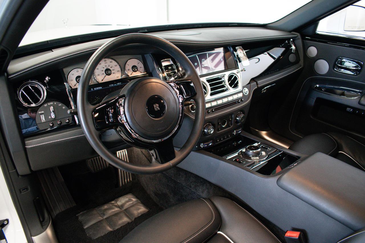 2018 Rolls-Royce Ghost Base